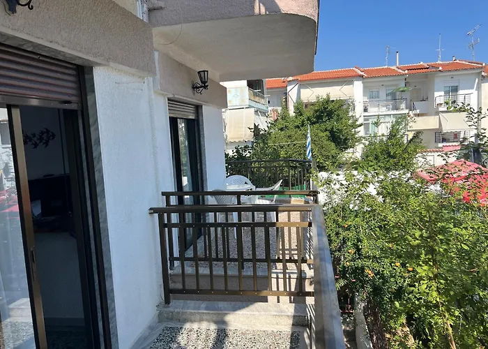Pelekan Rooms And Apartments Athina 22